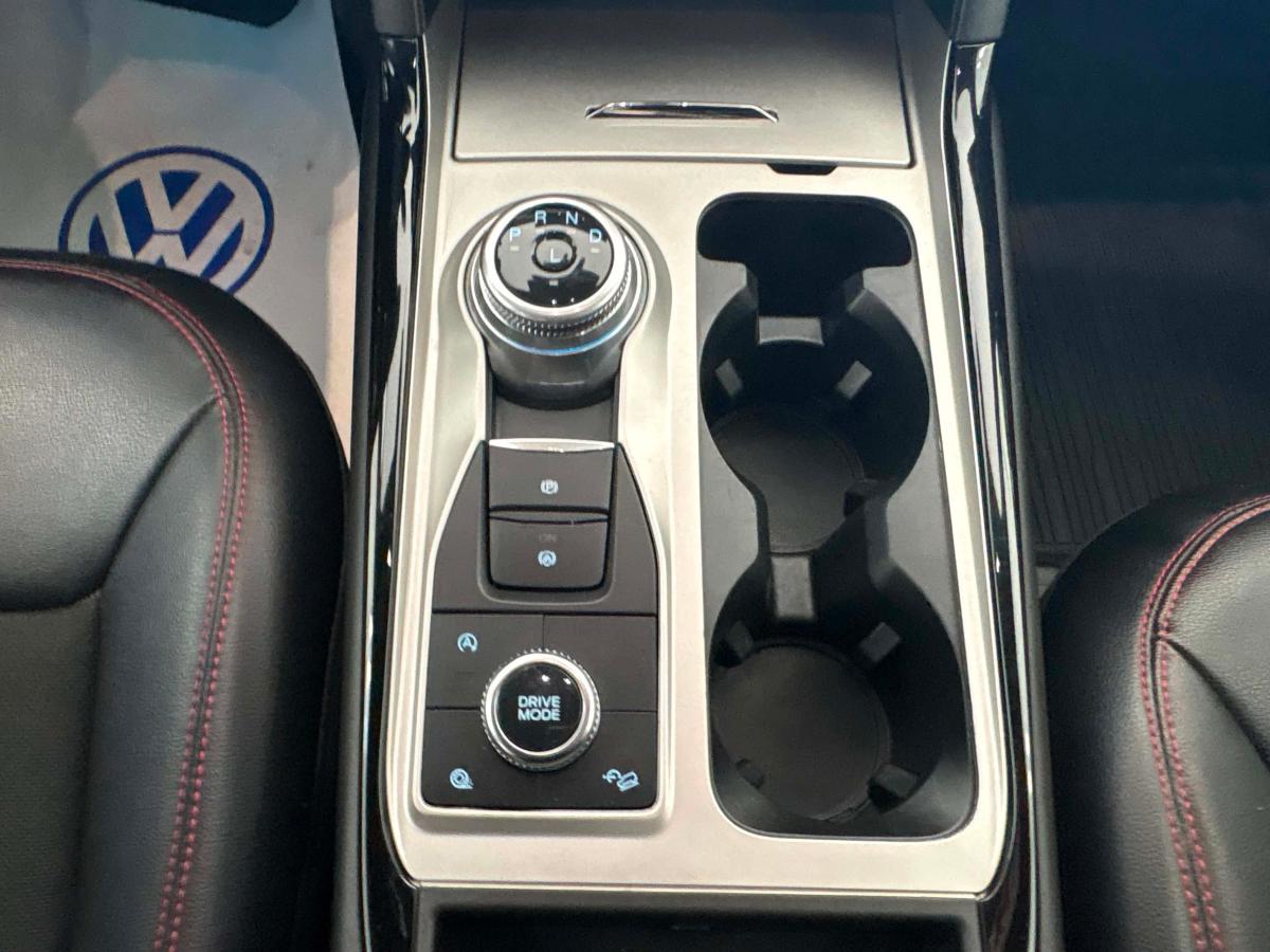 2023 Ford Explorer - Image 20