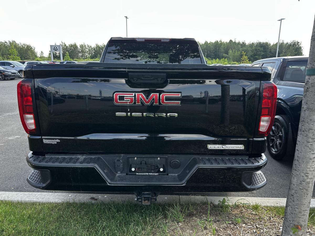 2025 GMC Sierra 1500 - Image 9