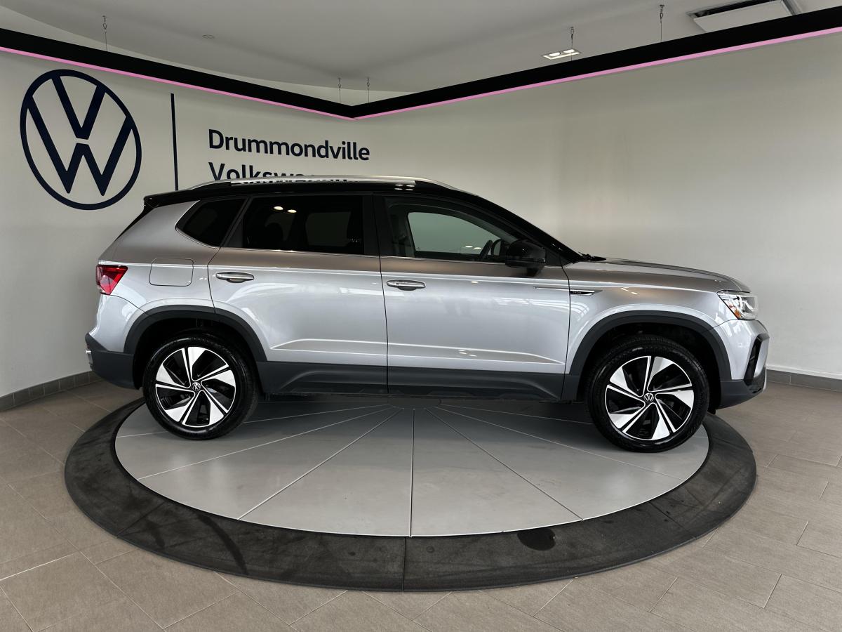 2024 Volkswagen Taos - Image 6
