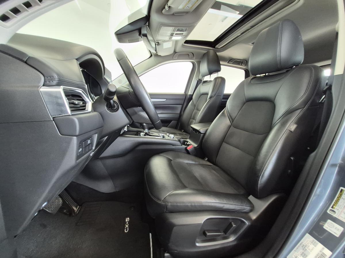 2023 Mazda CX-5 - Image 18