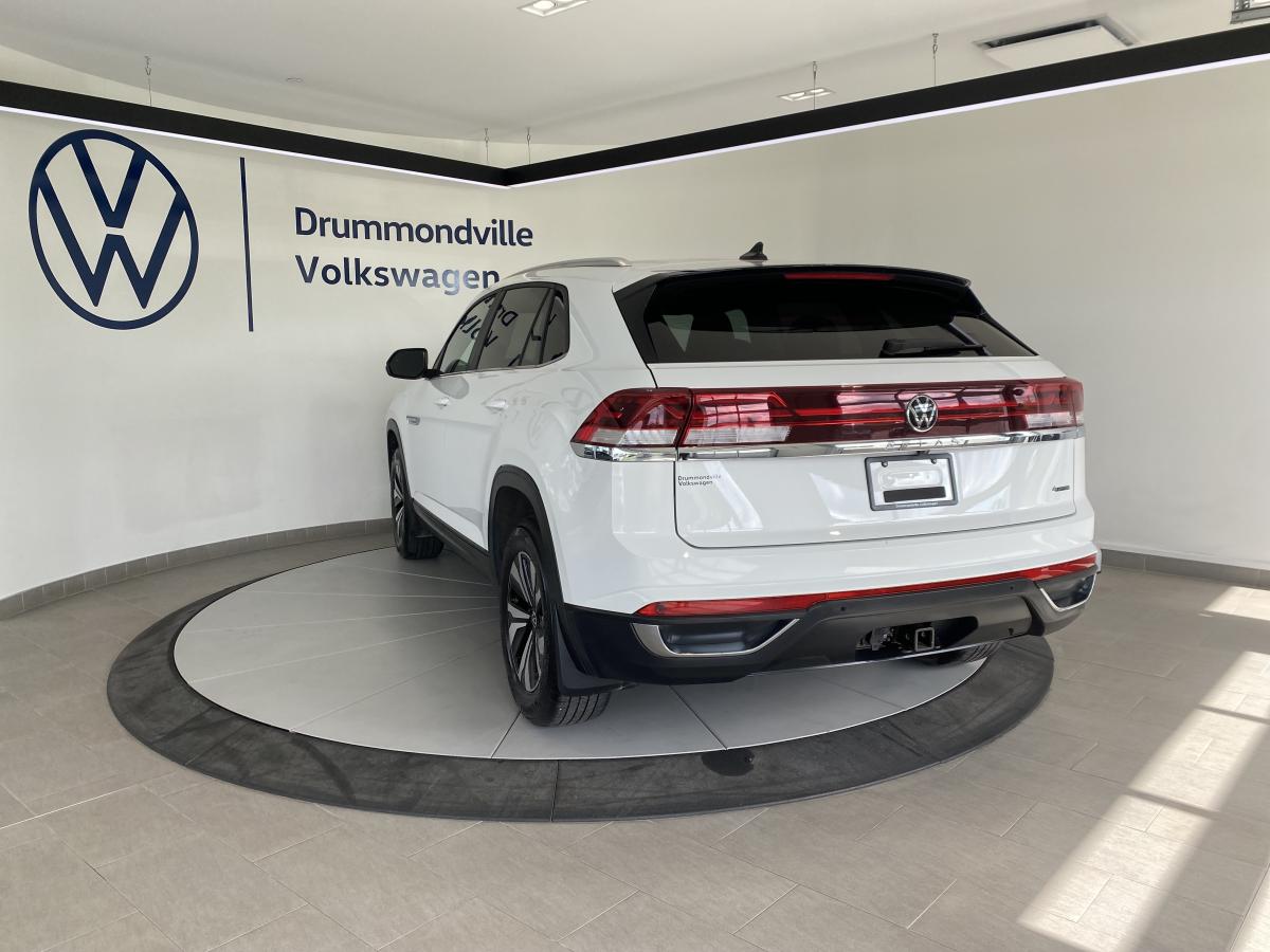 2024 Volkswagen Atlas Cross Sport - Image 10