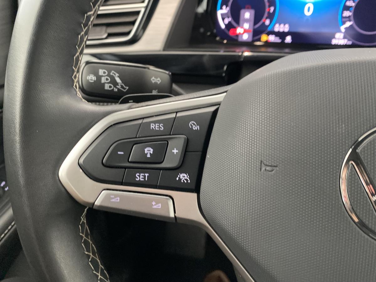 2024 Volkswagen Atlas Cross Sport - Image 22