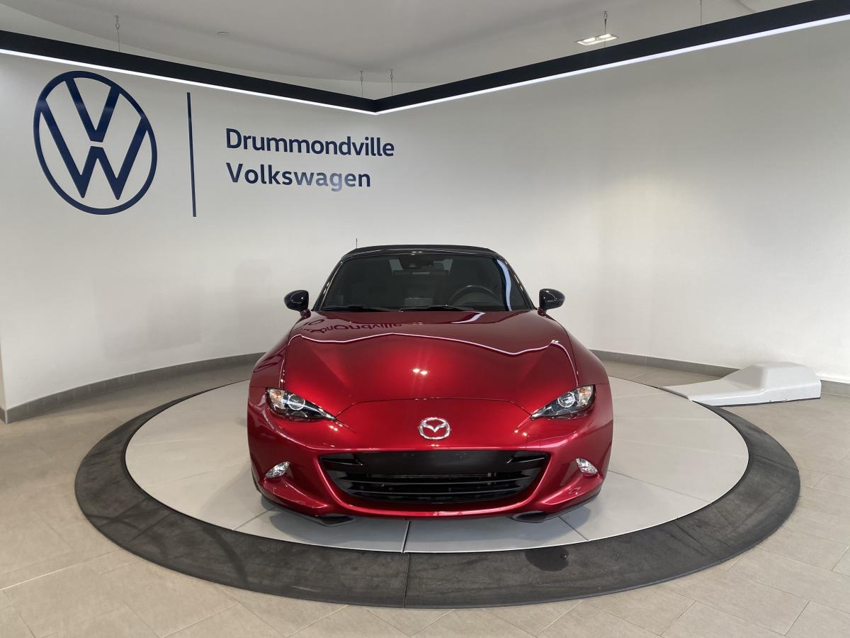 2023 Mazda MX-5 - Image 4