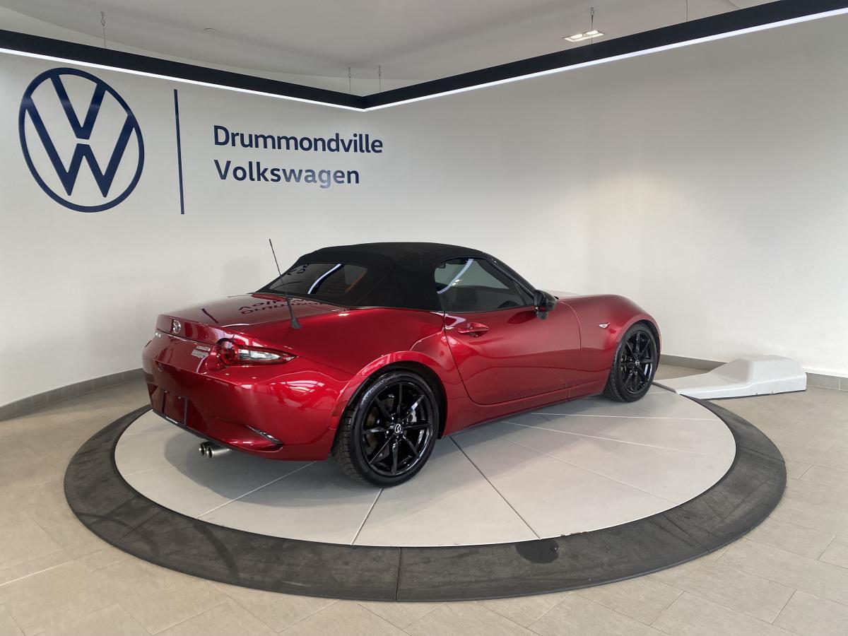 2023 Mazda MX-5 - Image 7