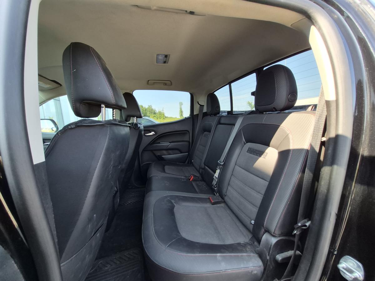 2017 GMC Canyon - Image 13