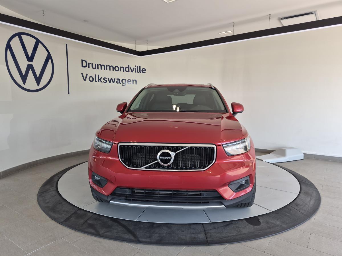 2021 Volvo XC40 - Image 3