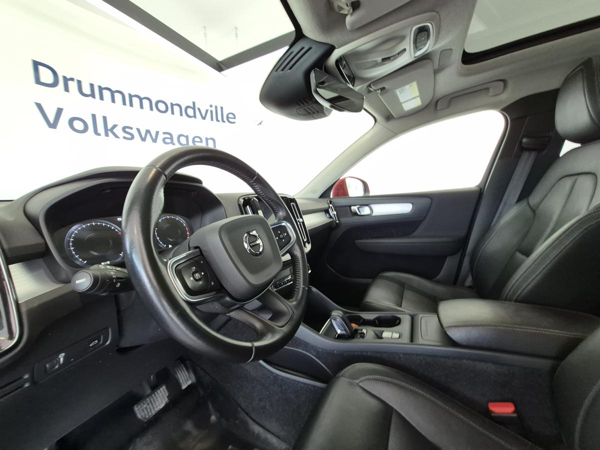 2021 Volvo XC40 - Image 19
