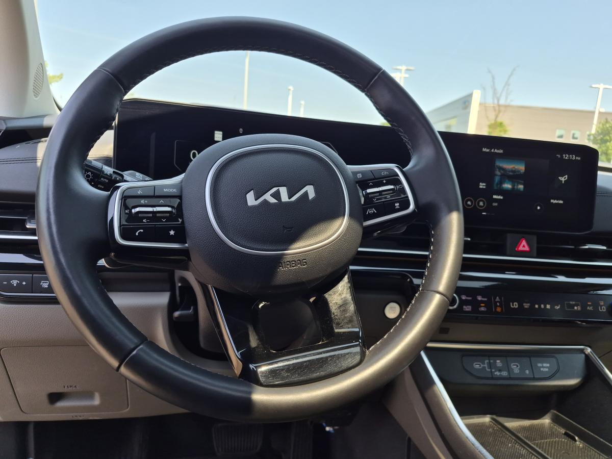 2026 Kia Carnival Hybrid - Image 14