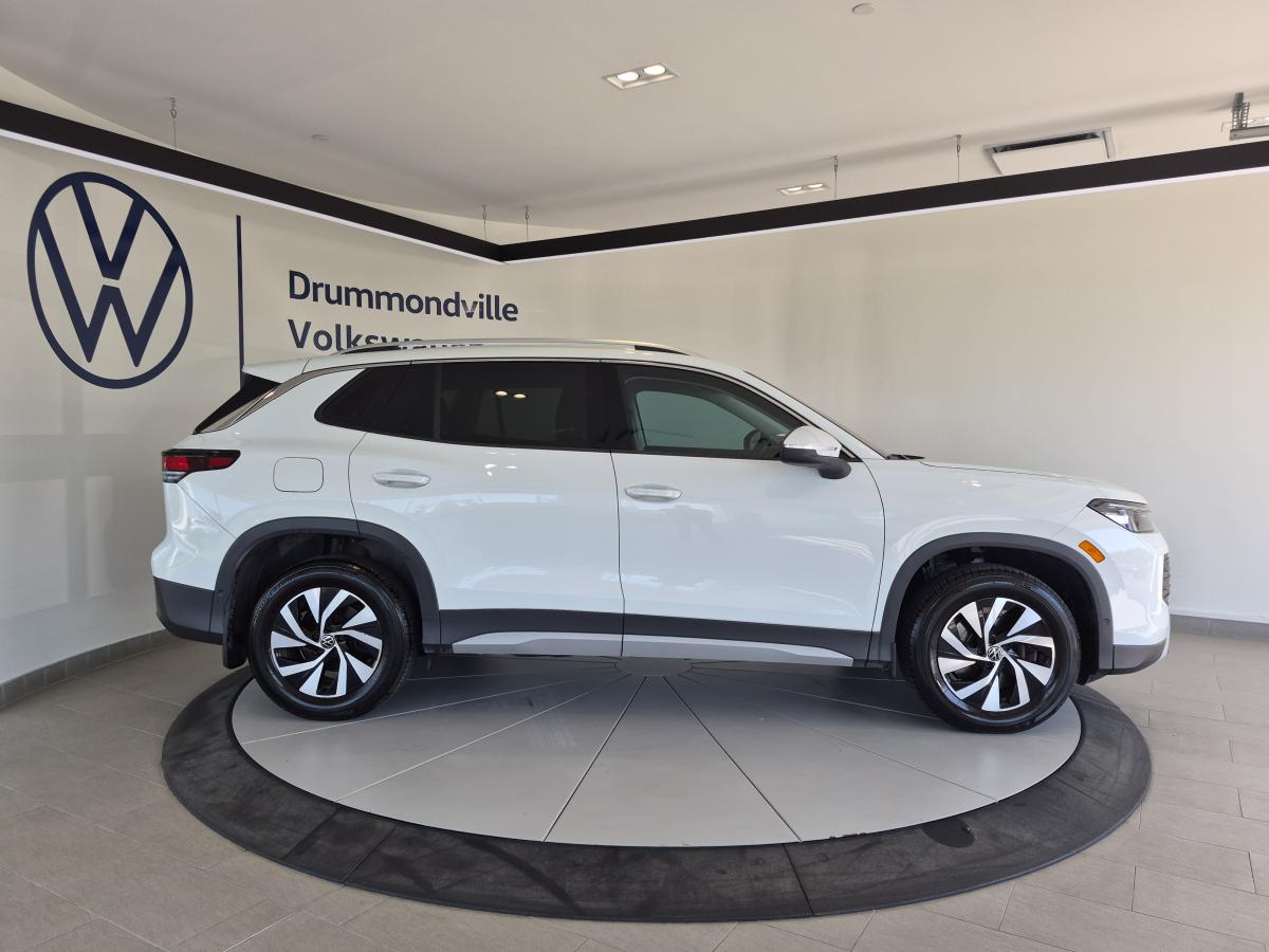 2025 Volkswagen Tiguan - Image 7