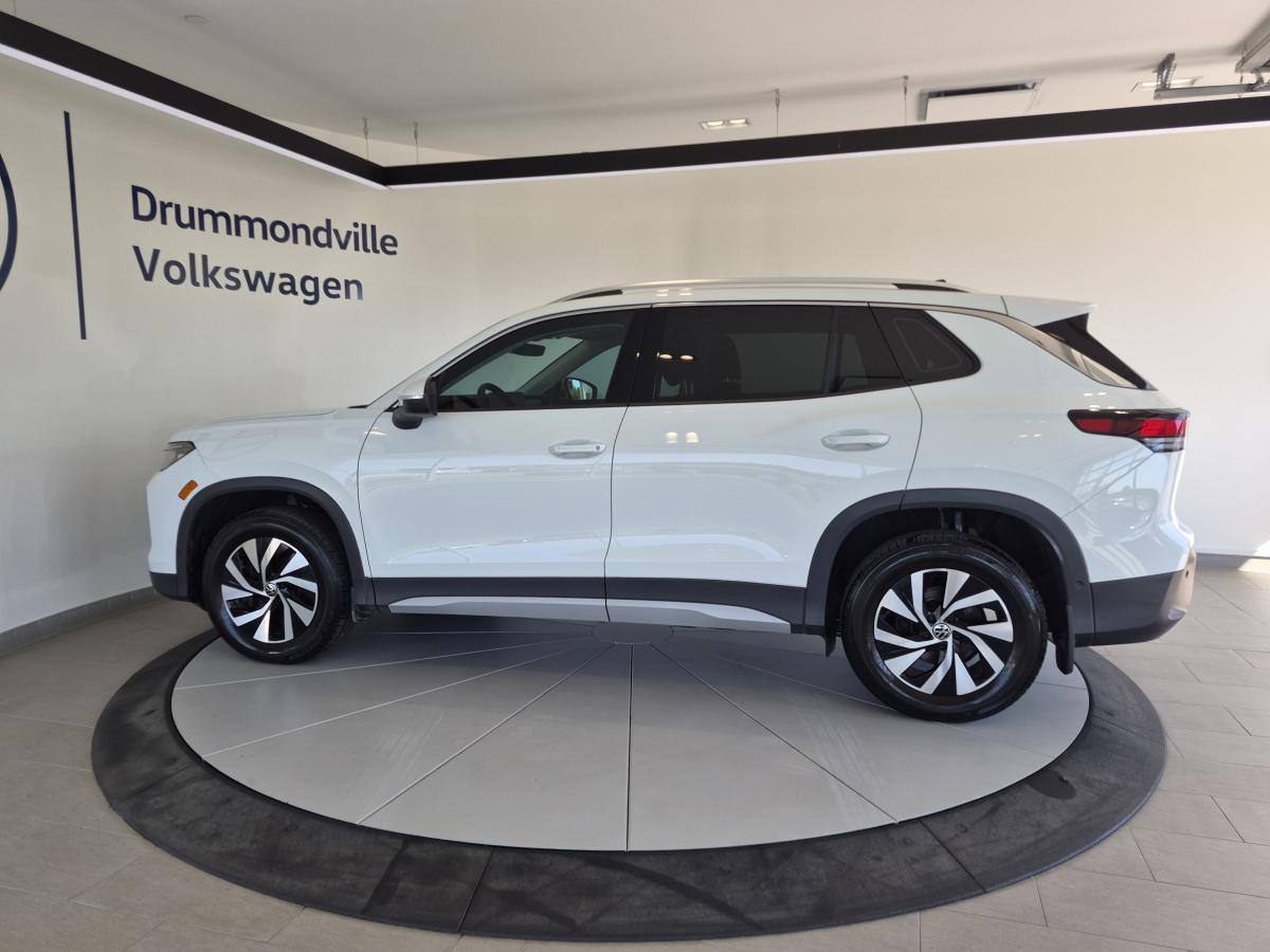 2025 Volkswagen Tiguan - Image 14