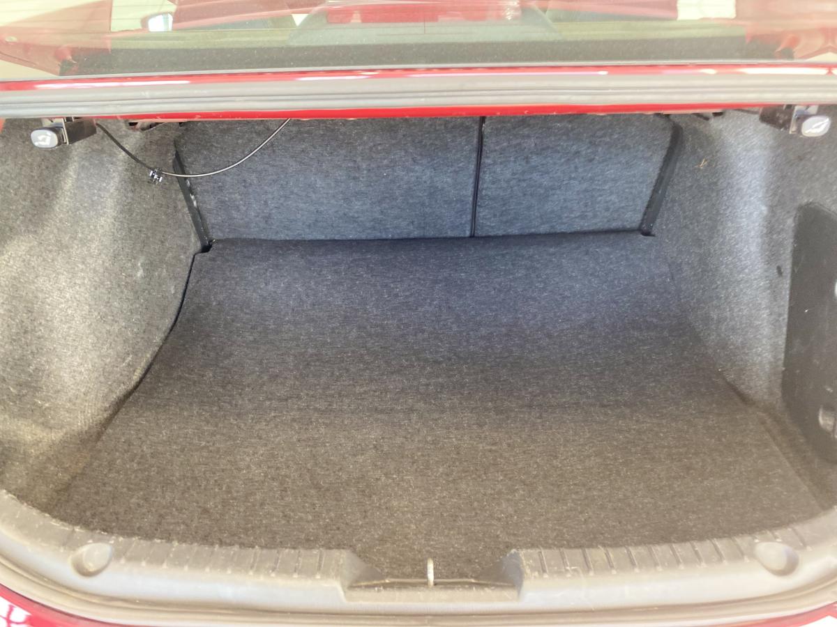 2018 Mazda Mazda3 - Image 13