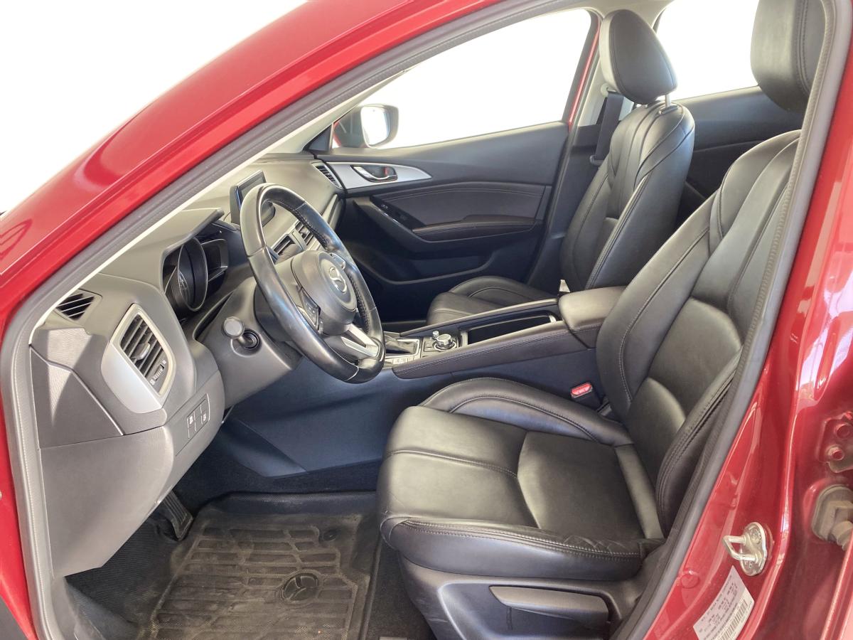 2018 Mazda Mazda3 - Image 16