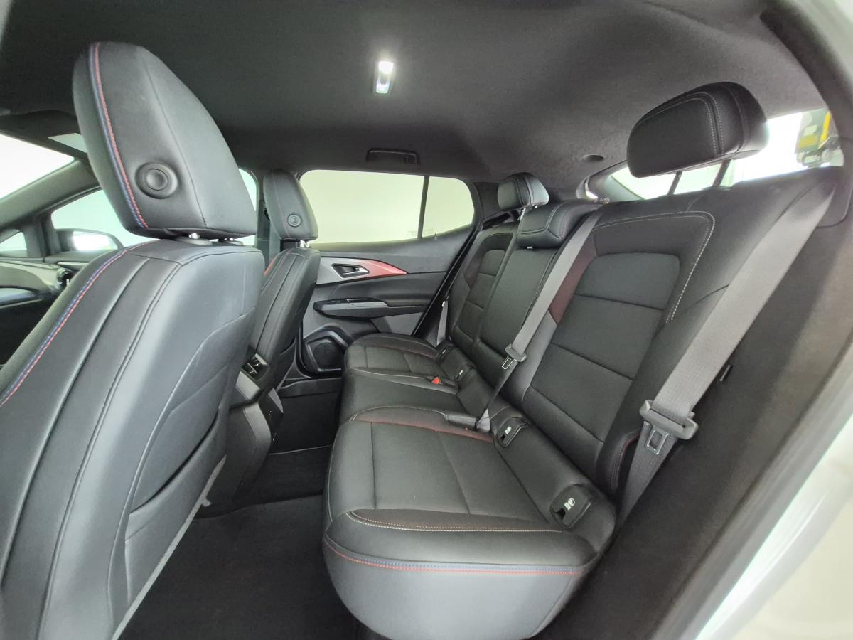 2024 Chevrolet Equinox EV - Image 16
