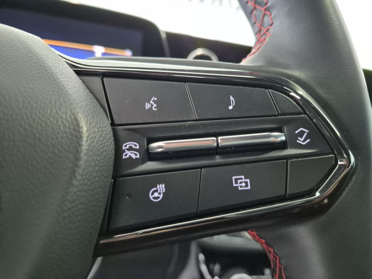 2024 Chevrolet Equinox EV - Image 22