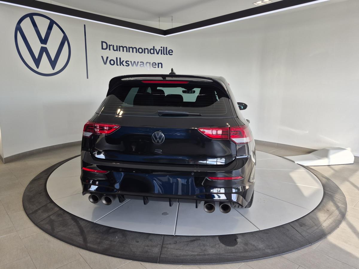 2025 Volkswagen Golf R - Image 6