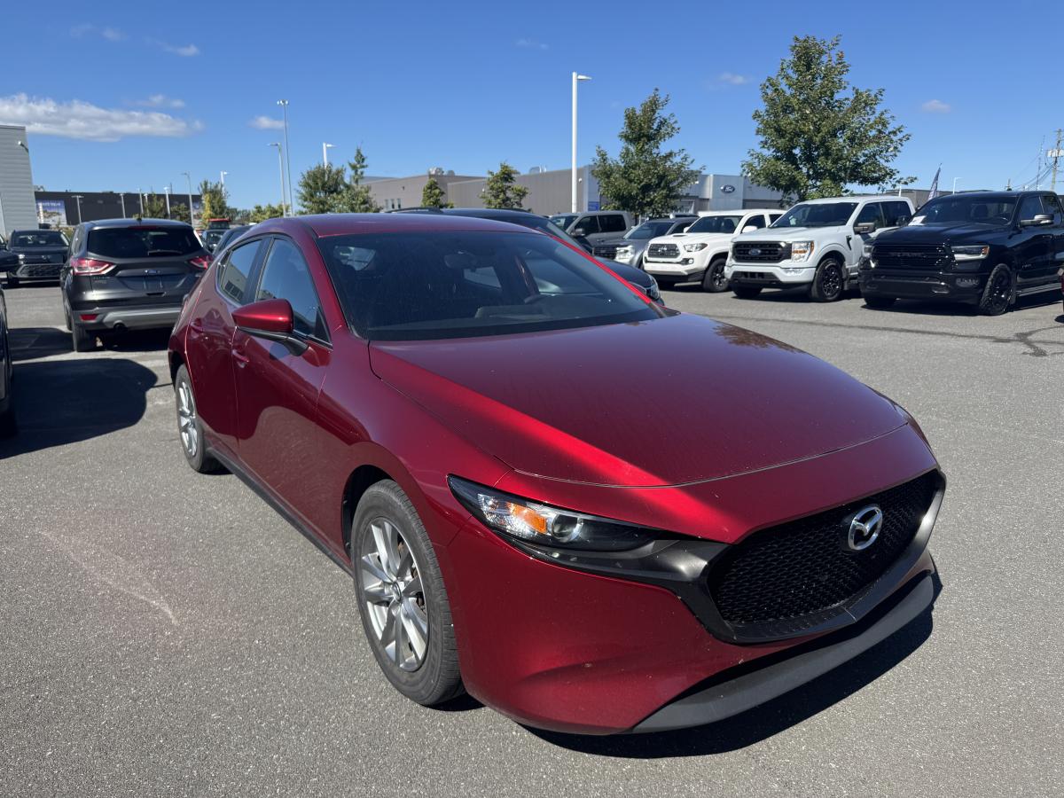 2023 Mazda Mazda3 Sport - Image 2