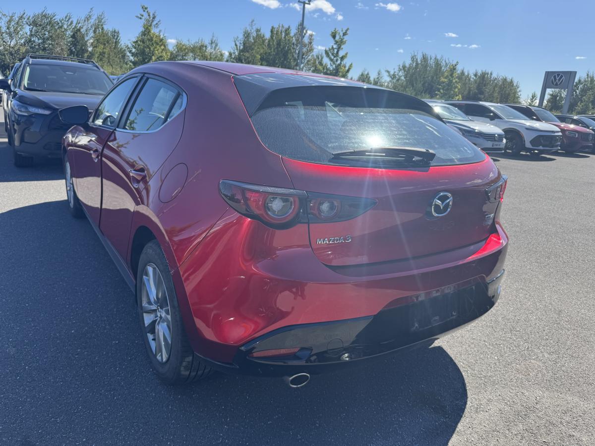 2023 Mazda Mazda3 Sport - Image 4