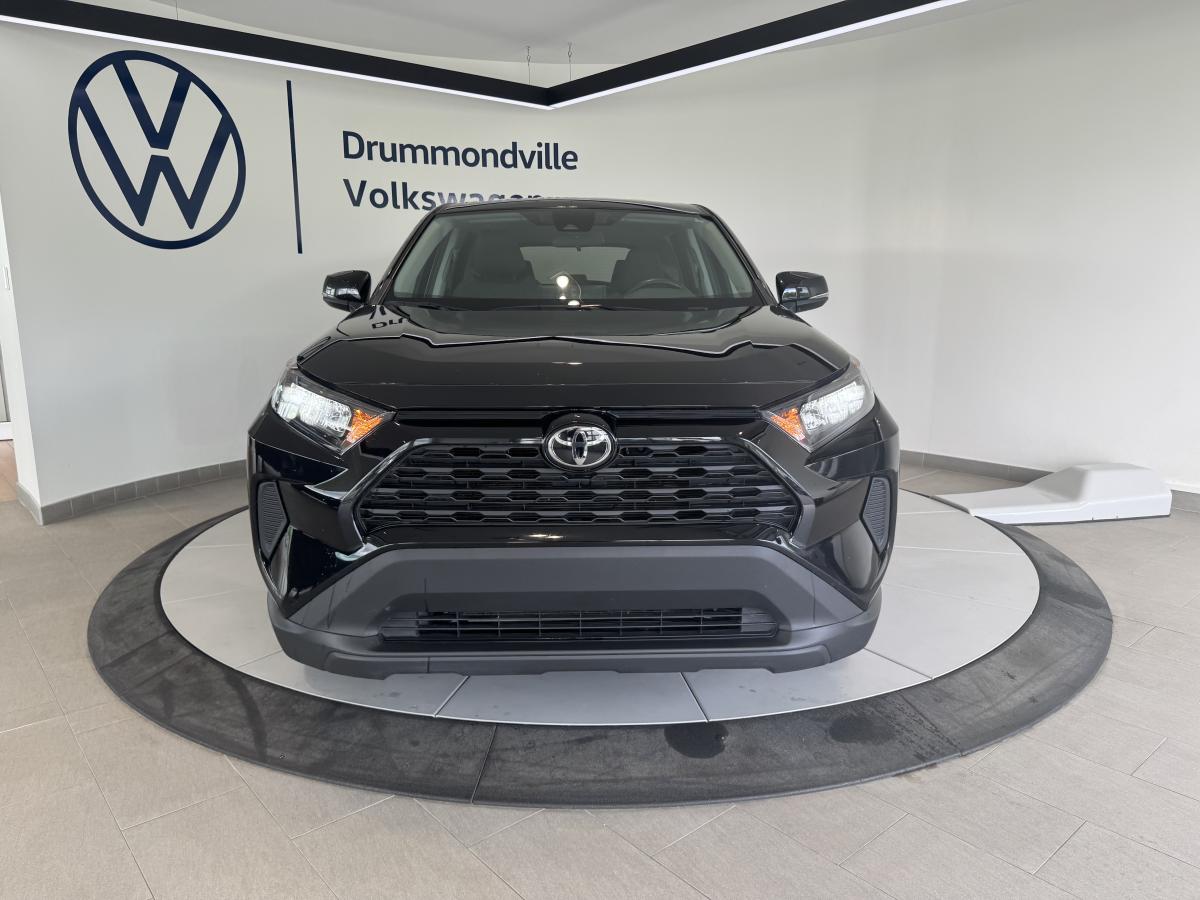 2023 Toyota RAV4 - Image 3