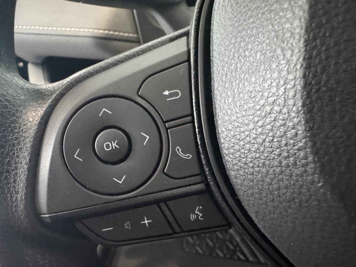 2023 Toyota RAV4 - Image 20