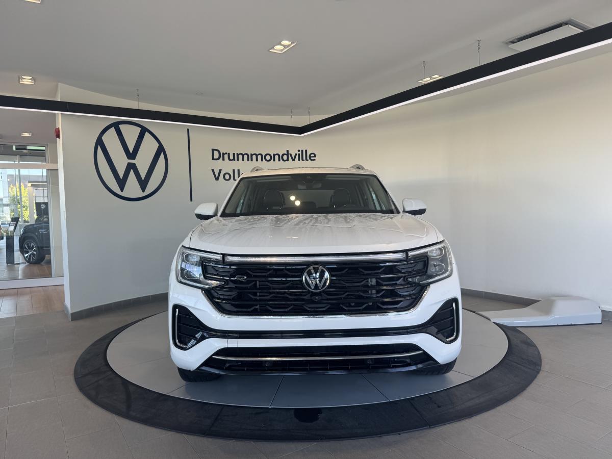 2024 Volkswagen Atlas - Image 3