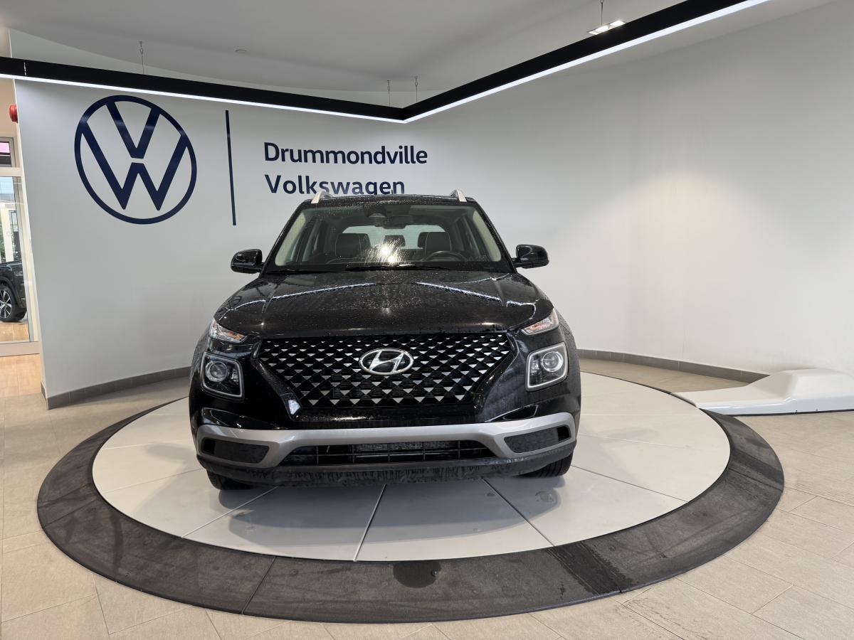 2024 Hyundai Venue - Image 3