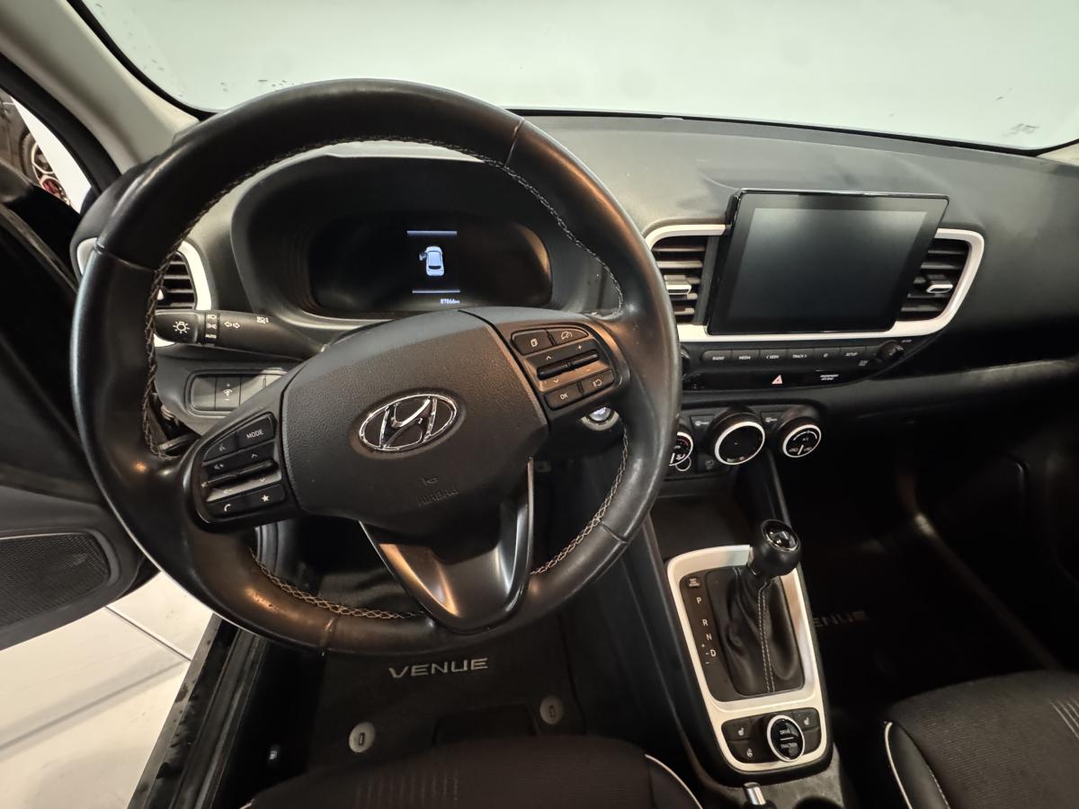 2024 Hyundai Venue - Image 18