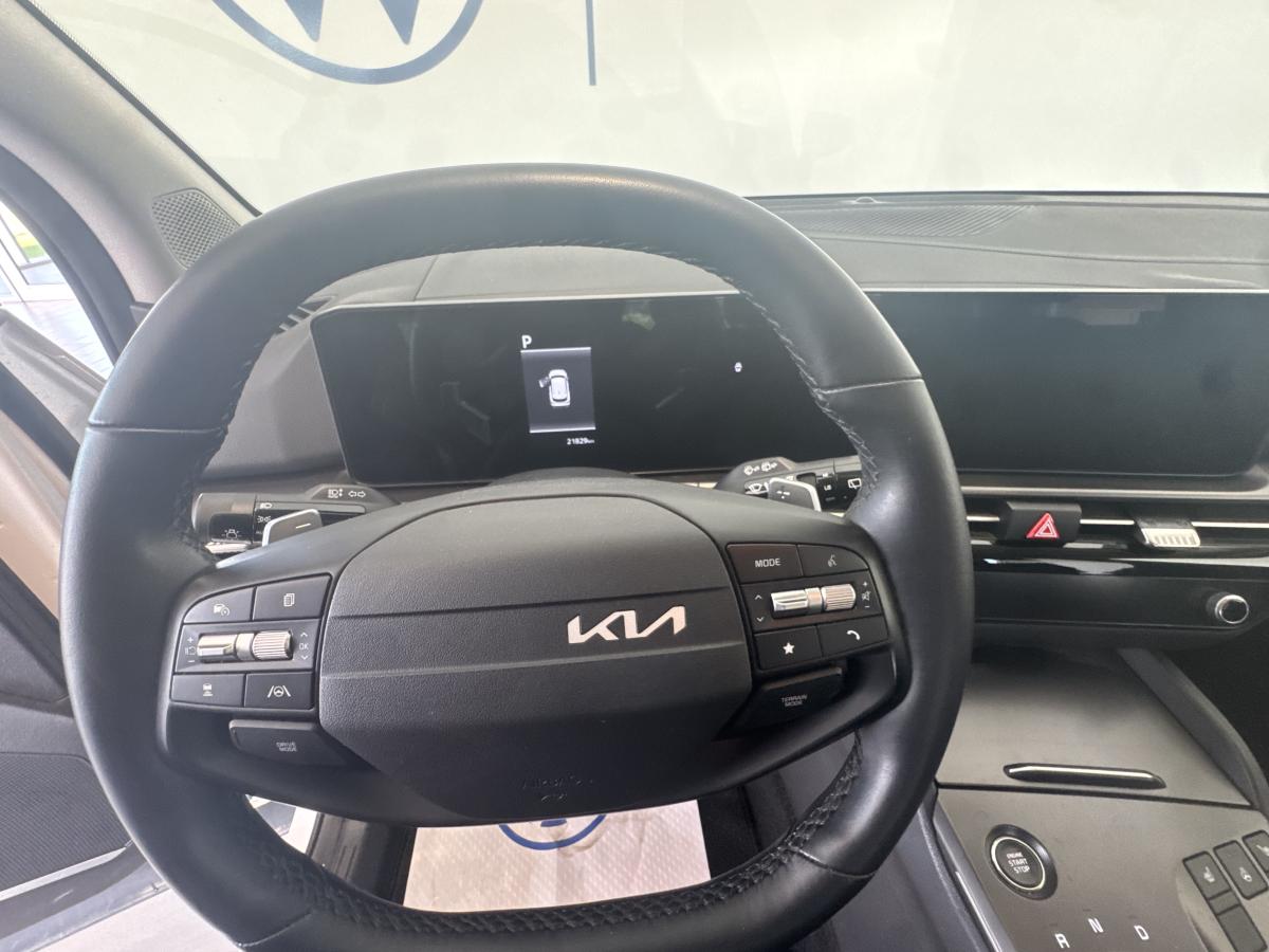 2026 Kia Sportage - Image 18