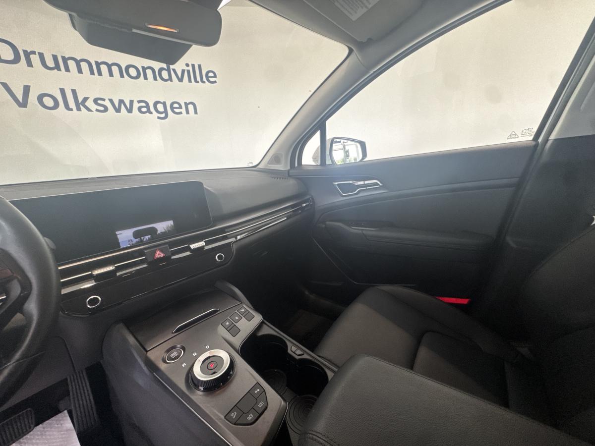 2026 Kia Sportage - Image 21