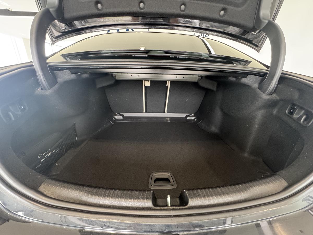 2023 Mercedes-Benz C 300 - Image 15