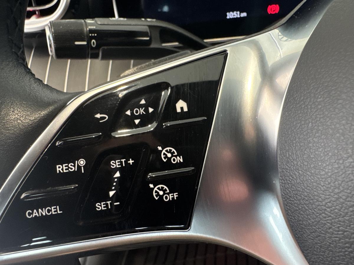 2023 Mercedes-Benz C 300 - Image 20