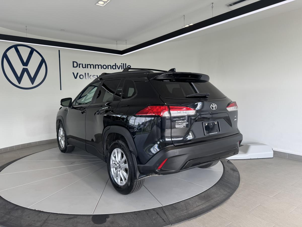 2023 Toyota Corolla Cross - Image 7