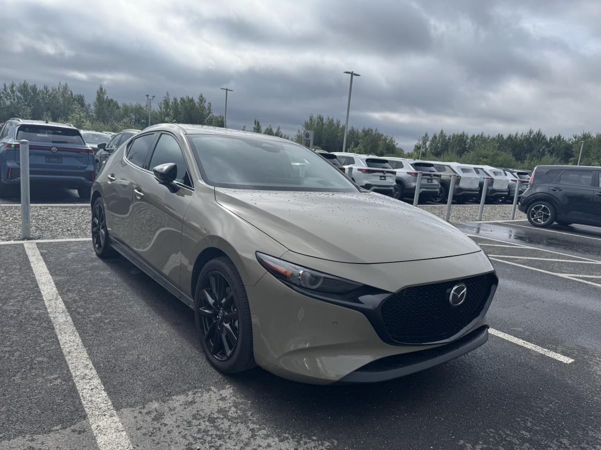 2025 Mazda Mazda3 Sport - Image 3