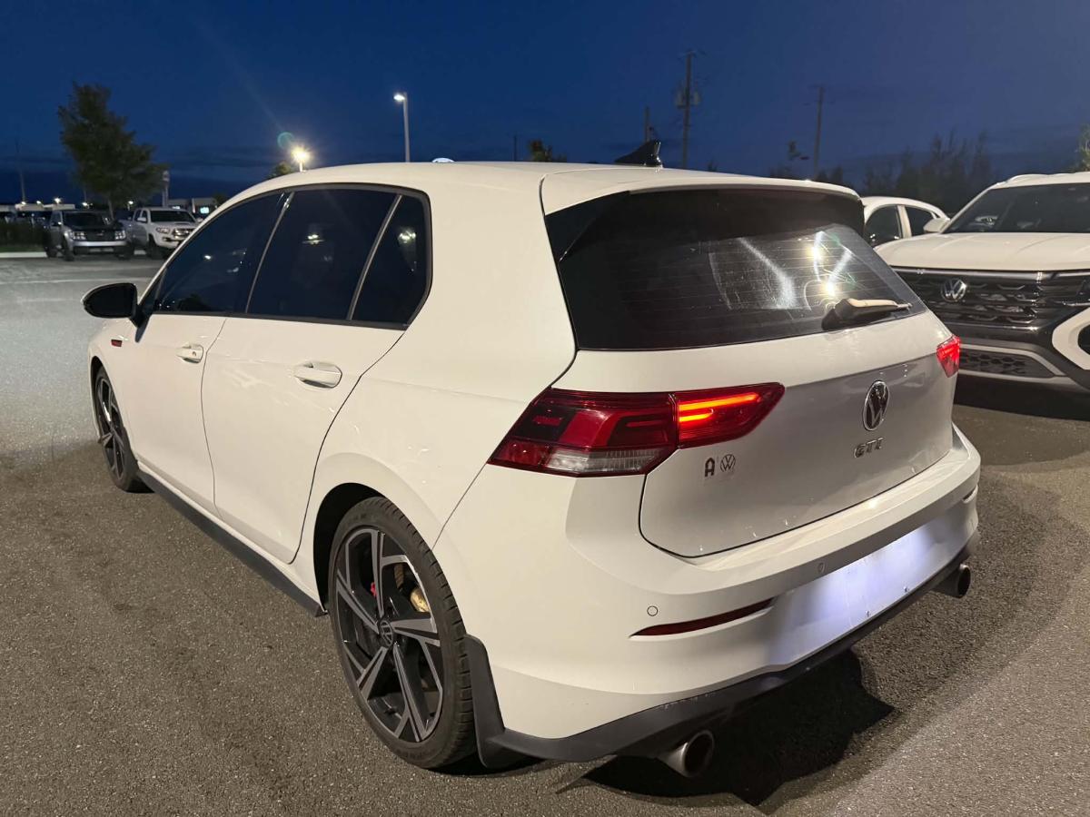 2024 Volkswagen Golf GTI - Image 7