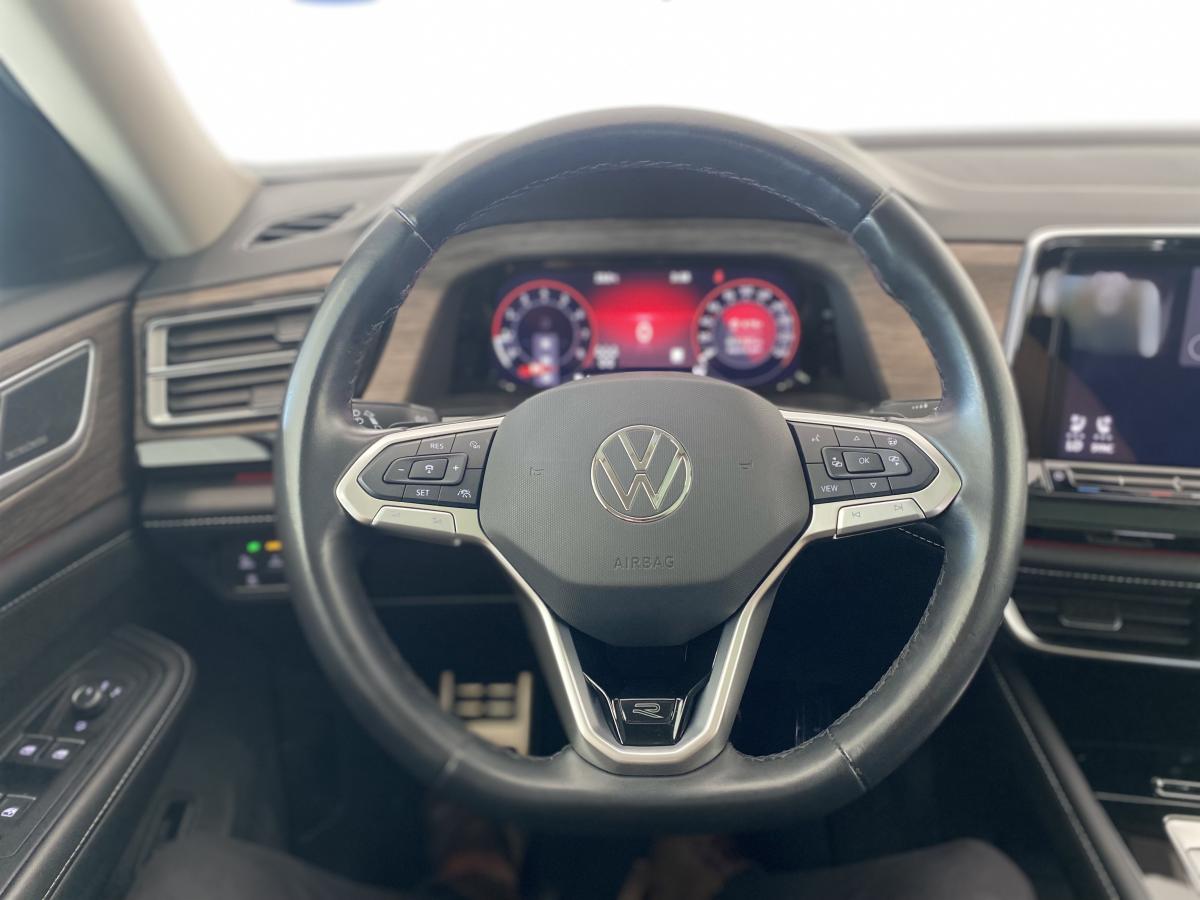 2024 Volkswagen Atlas - Image 20