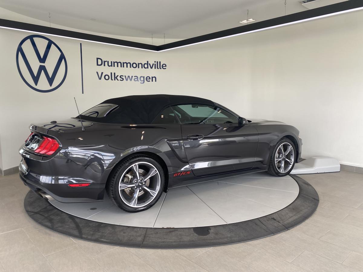 2022 Ford Mustang - Image 8