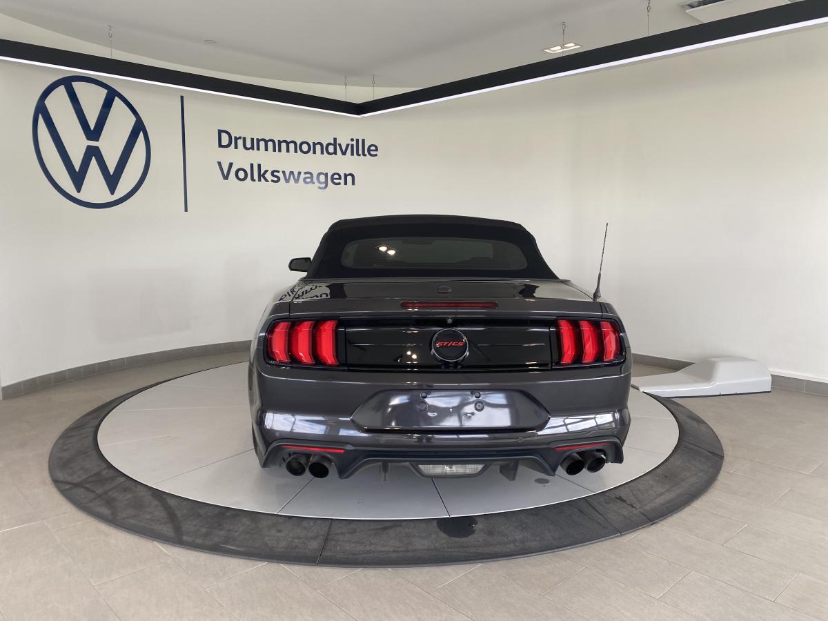 2022 Ford Mustang - Image 10