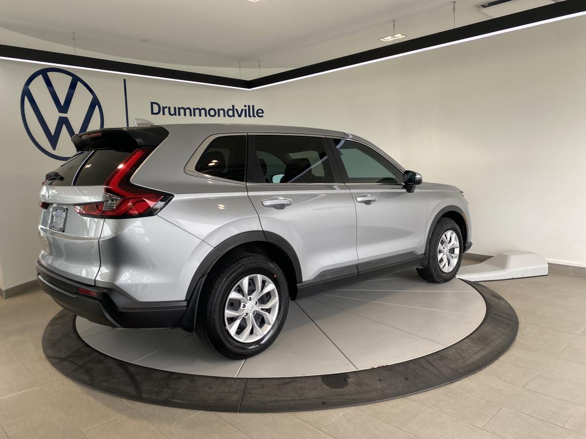 2026 Honda CR-V - Image 6