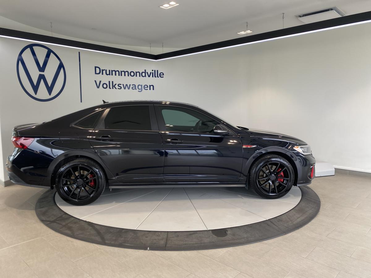 2024 Volkswagen Jetta GLI - Image 6