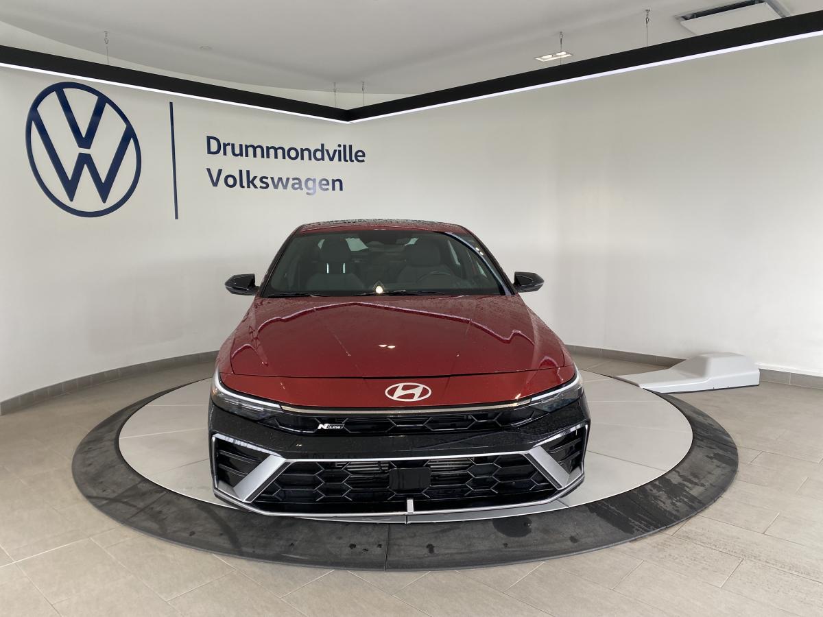 2024 Hyundai Elantra - Image 3