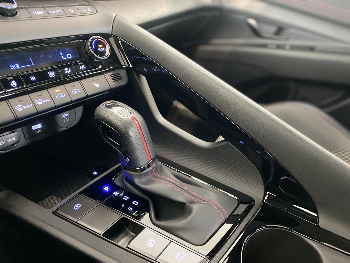 2024 Hyundai Elantra - Image 22