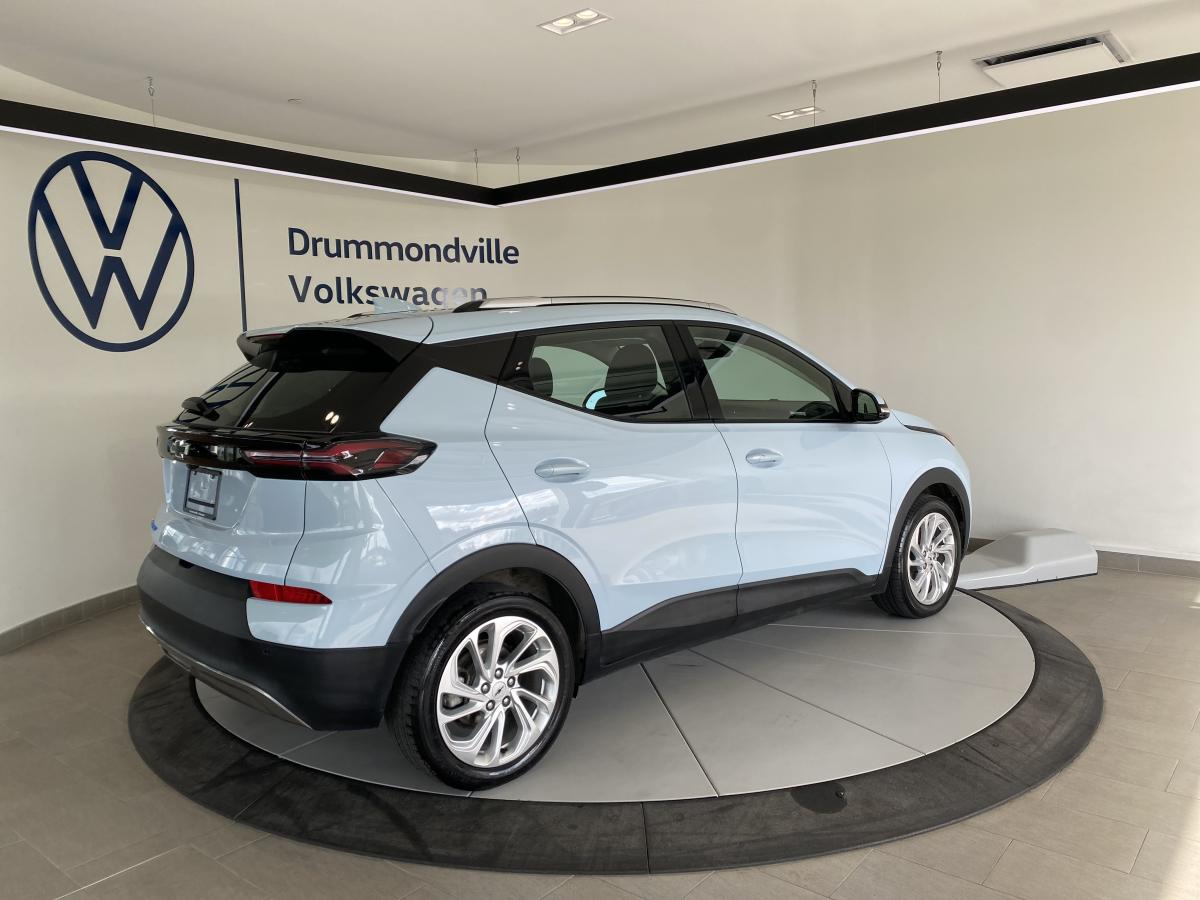 2023 Chevrolet Bolt EUV - Image 9