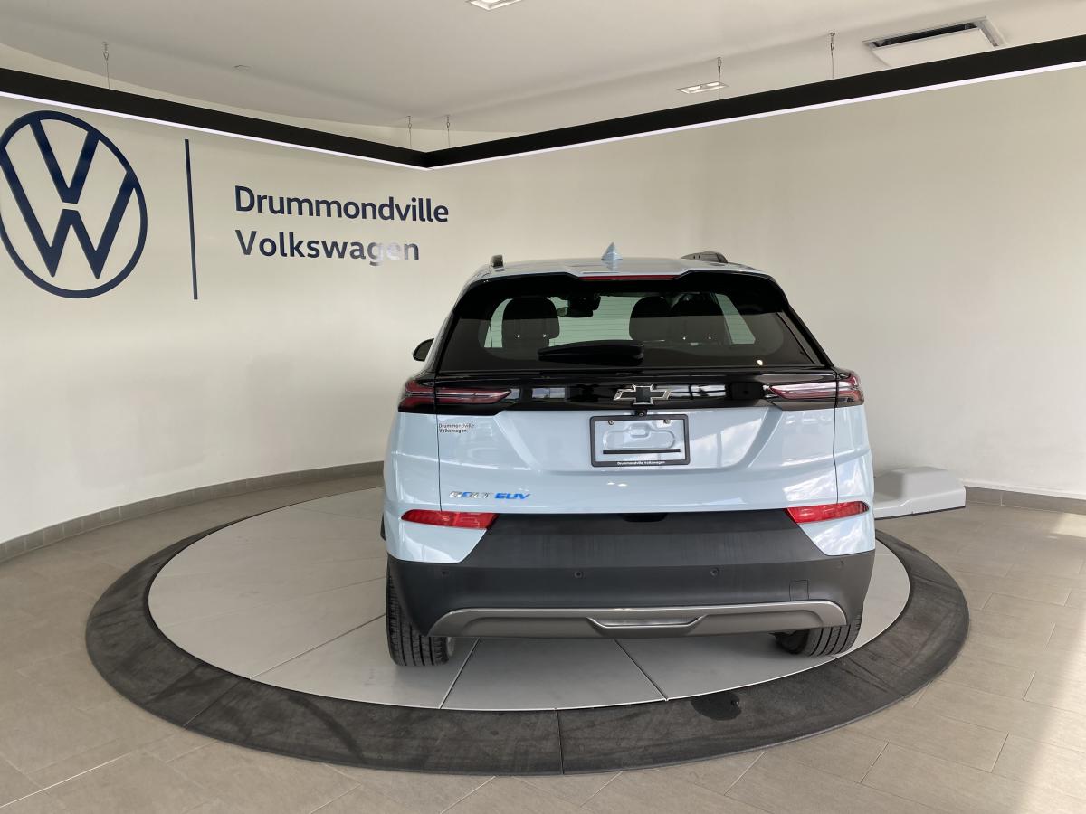 2023 Chevrolet Bolt EUV - Image 11