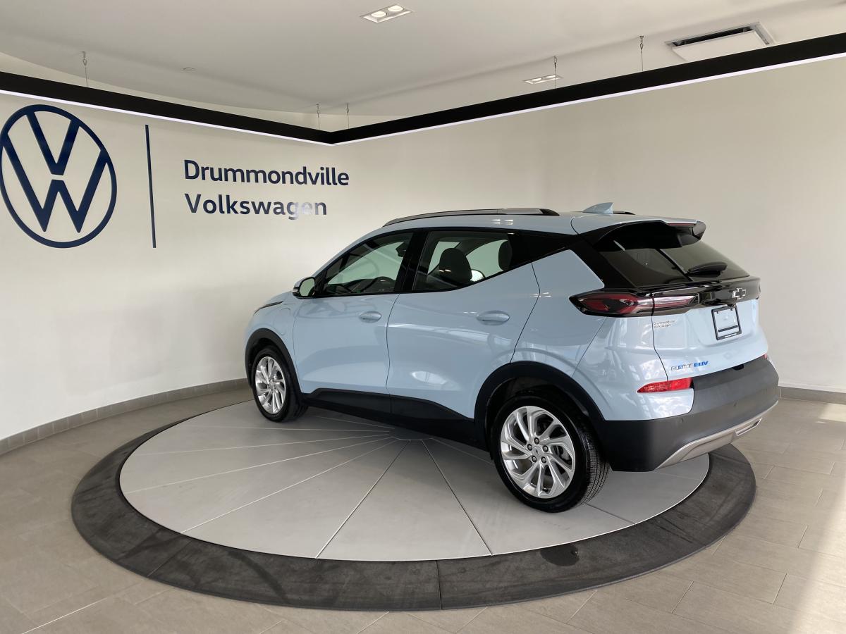 2023 Chevrolet Bolt EUV - Image 12