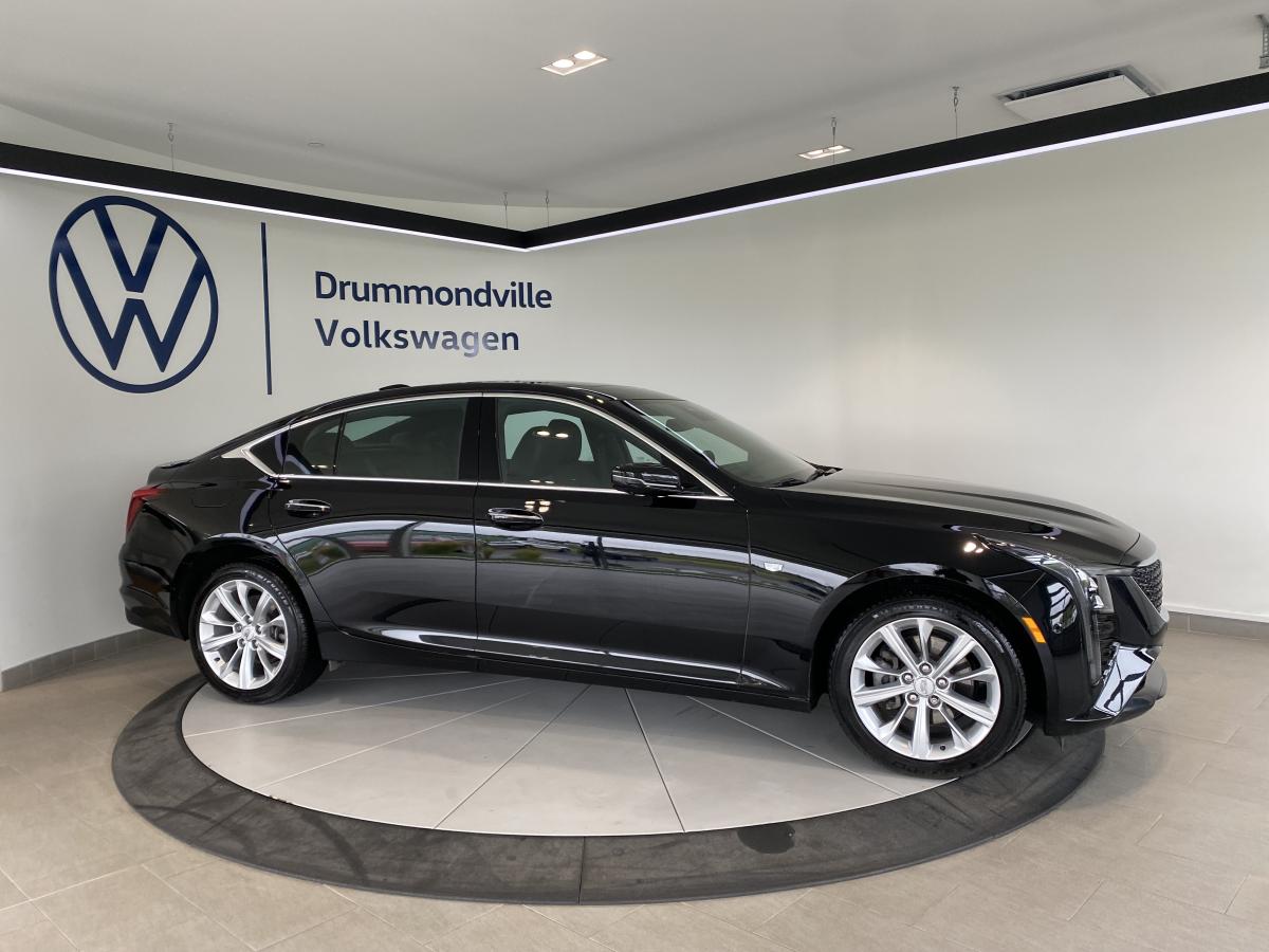2025 Cadillac CT5 - Image 5