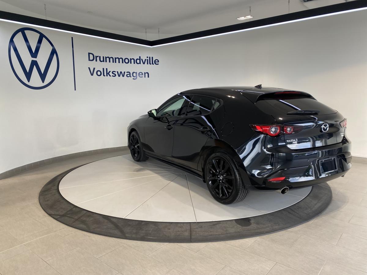 2025 Mazda Mazda3 Sport - Image 11