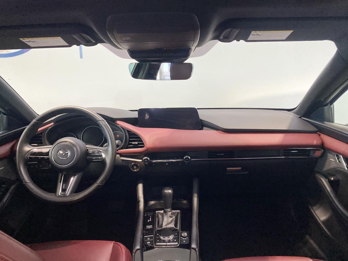 2025 Mazda Mazda3 Sport - Image 15