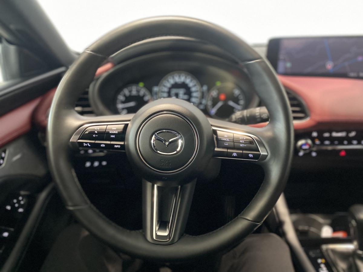 2025 Mazda Mazda3 Sport - Image 19