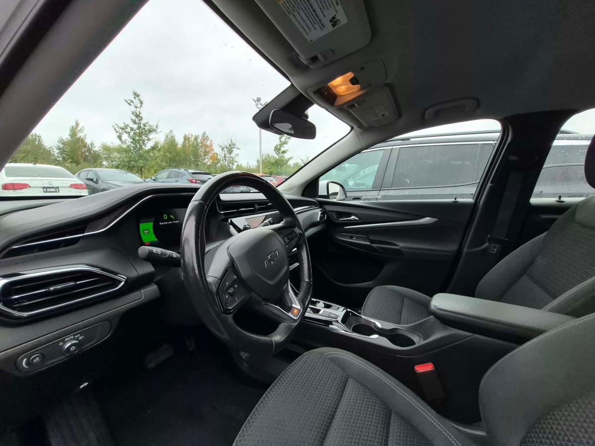 2023 Chevrolet Bolt EUV - Image 9