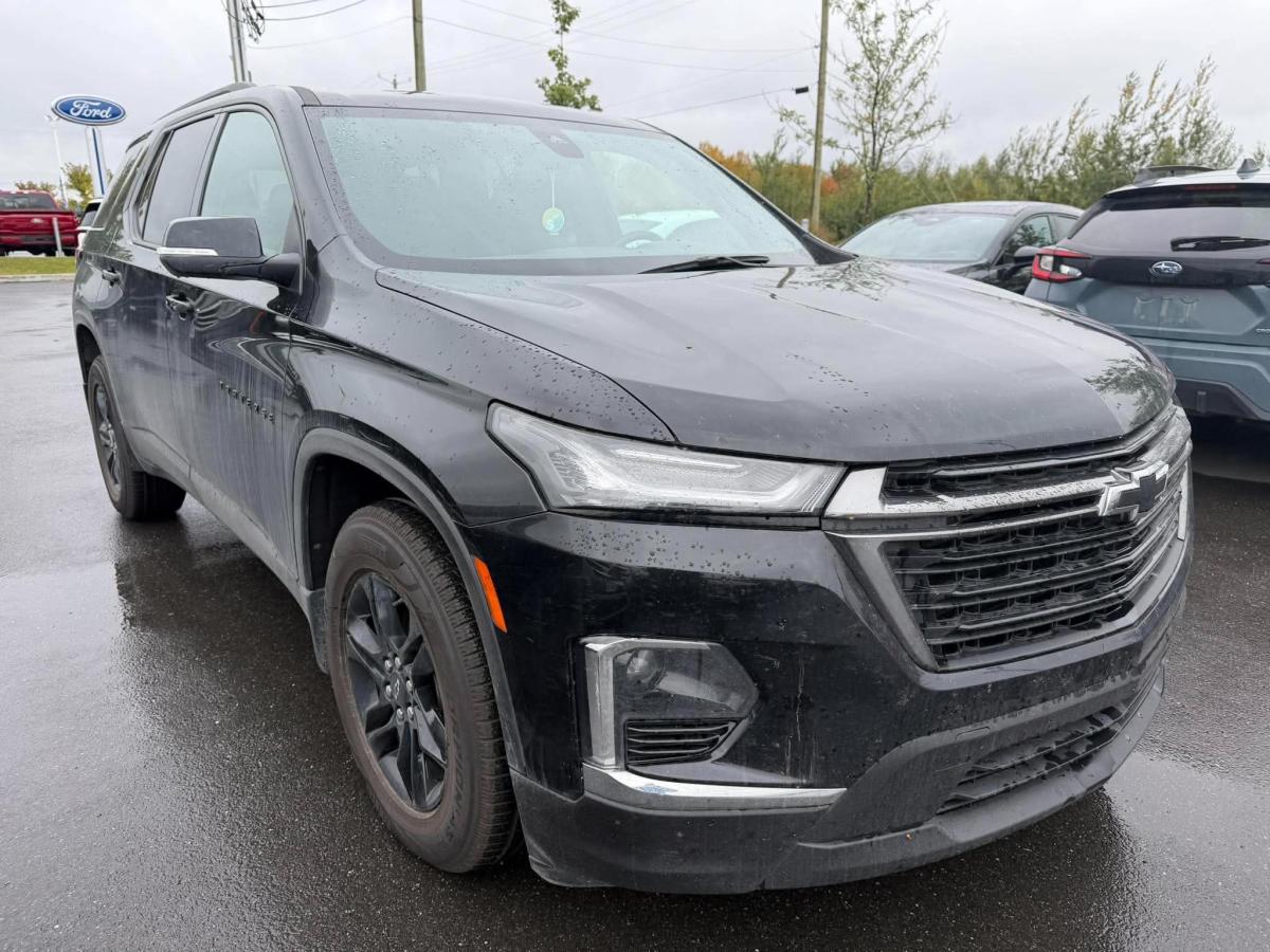 2023 Chevrolet Traverse - Image 2