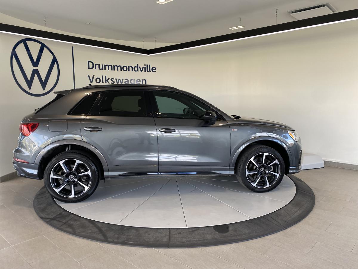 2022 Audi Q3 - Image 5